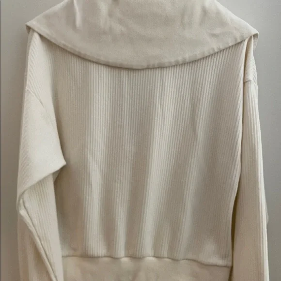 Holiday clean out!! VARLEY Maguire Cream Ribbed Quarter-Zip Sweater SMALL EUC - Picture 10 of 10